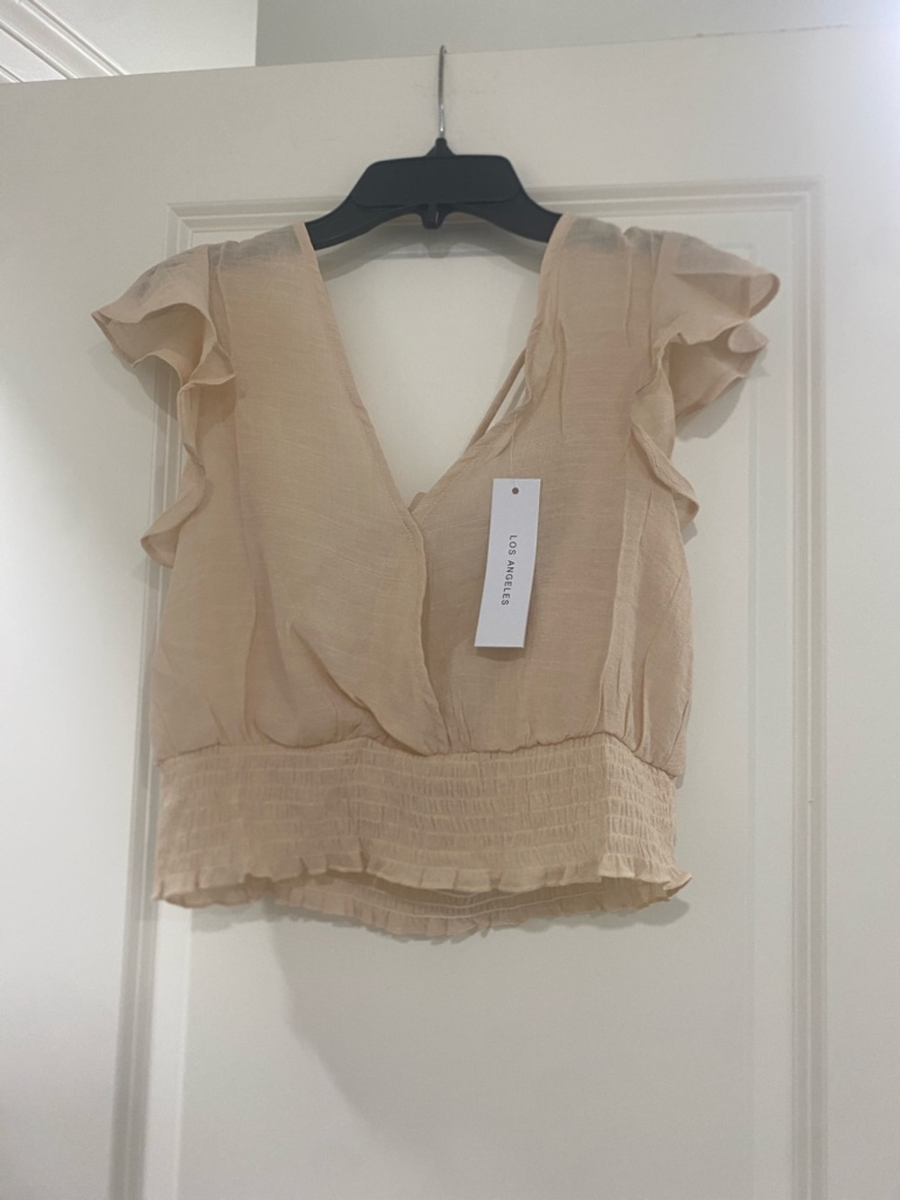 Timing Ruffle V-Neck Crop Top Beige